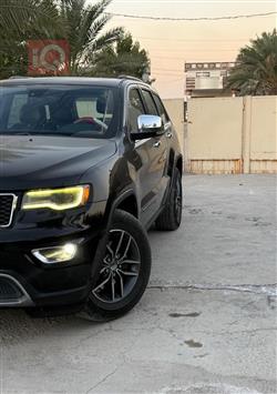 جيب جراند شيروكي